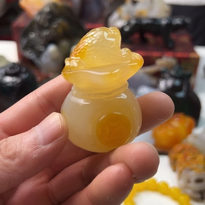 未镶嵌颈饰玛瑙/玉髓