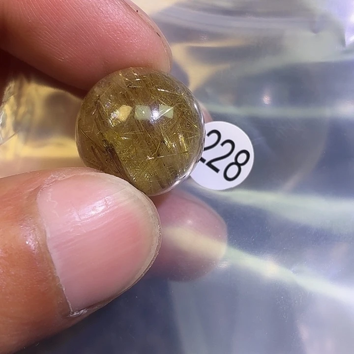 拉***队水晶吊坠(不含链)未镶嵌