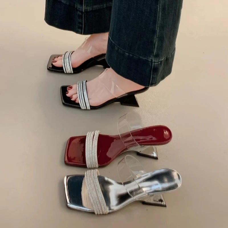 绝美红色水钻拖鞋女夏季外穿新款方头露趾仙女温柔风坡高跟凉拖鞋