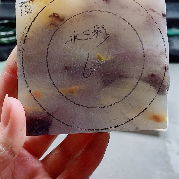 未镶嵌手镯石英质玉定制