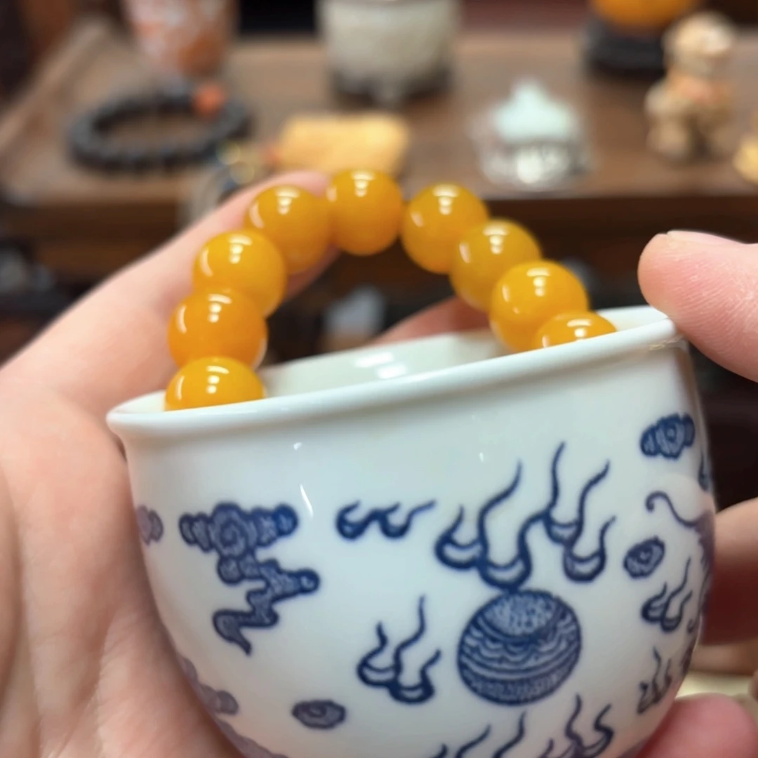 雕刻精美而精致精美