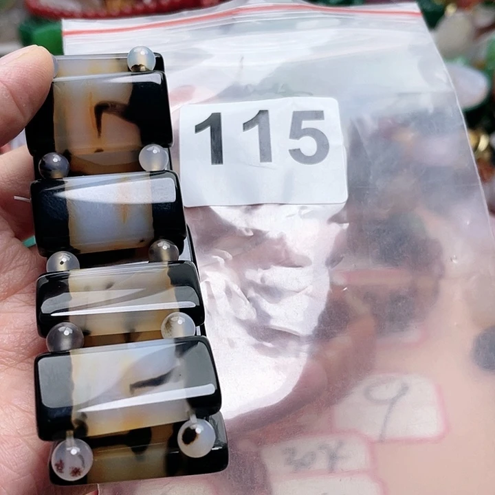 玛瑙/玉髓颈饰未镶嵌陈*涛