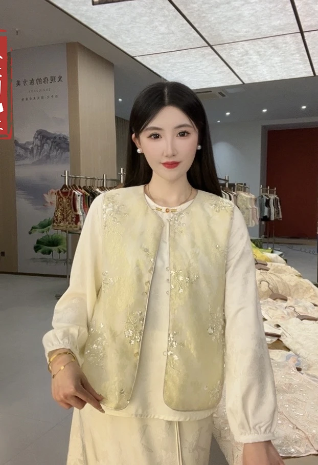 【荧菊】春夏2025新款国风马甲女装新中式圆领绣花气质薄款马夹外套