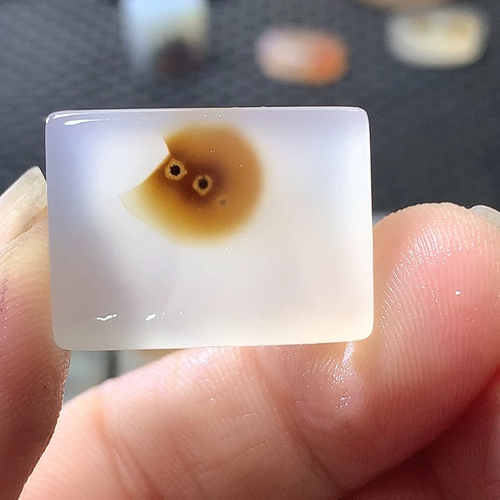 未镶嵌颈饰玛瑙/玉髓