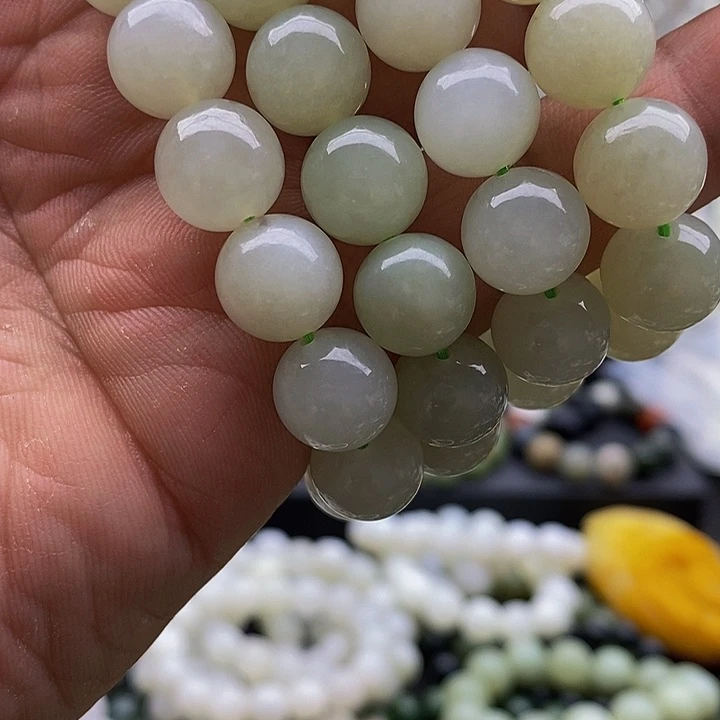 【闪购商品】手链未镶嵌和田玉12晴水拍一发一