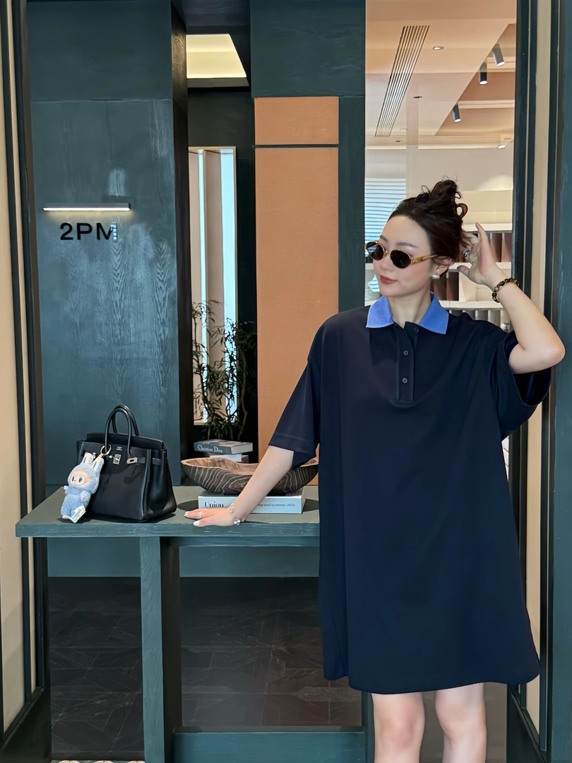 设计师原创休闲百搭时尚简约宽松舒适POLO领短袖连衣裙Z252054