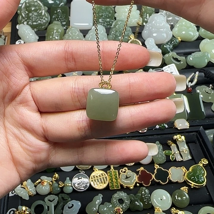 颈饰银S925镶嵌和田玉送链子送绳