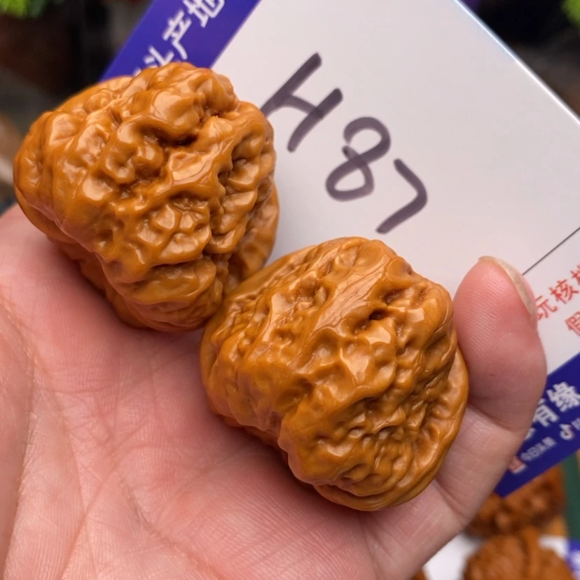 【闪购商品】文玩核桃把件边35蛤蟆头