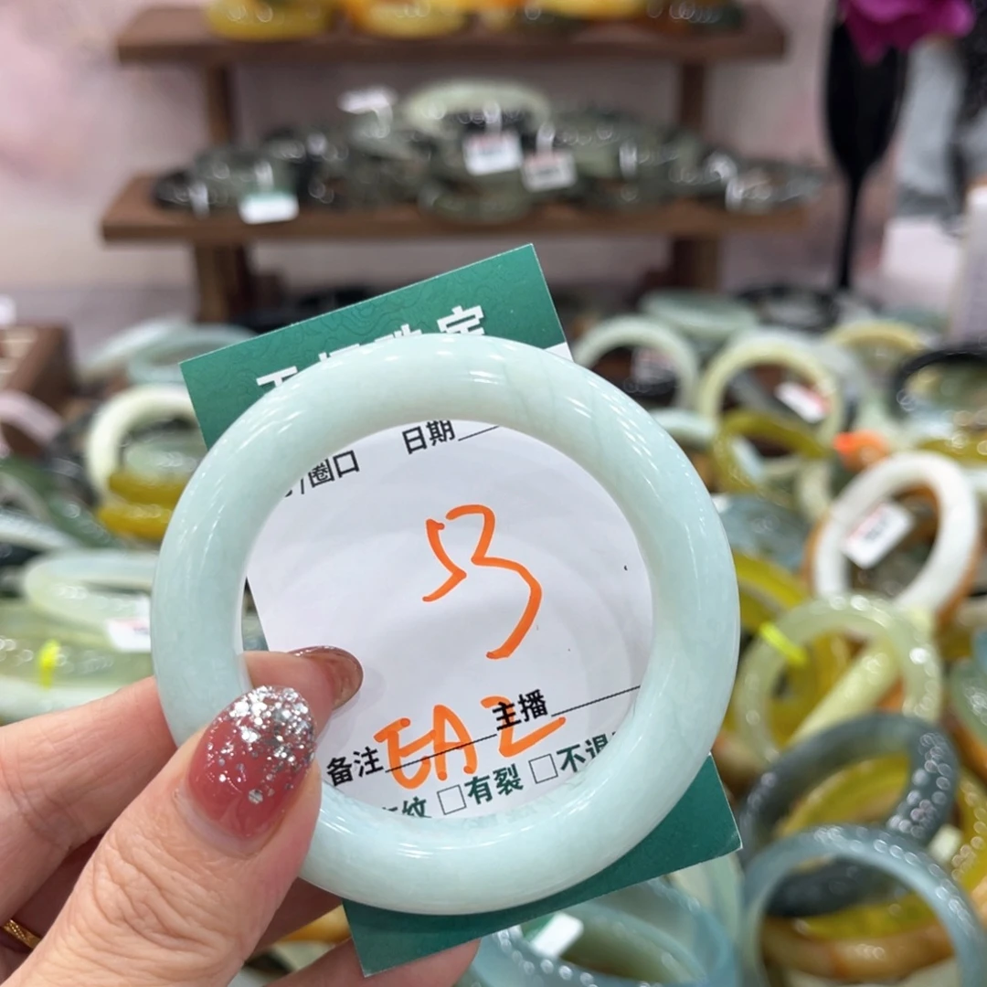未镶嵌蛇纹石玉手镯手镯