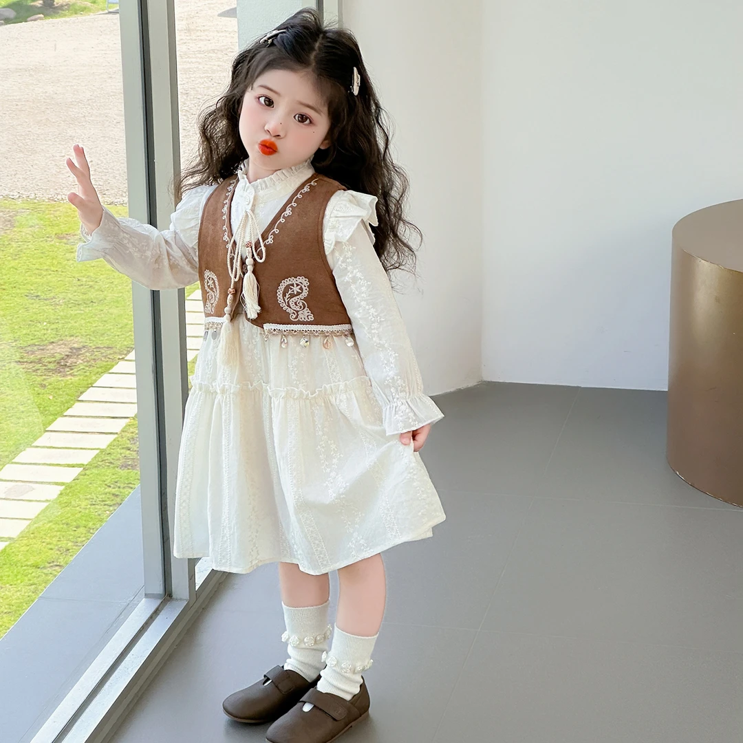 女童连衣裙秋季套装2025新款洋气春秋款儿童韩系度假风马甲两件套