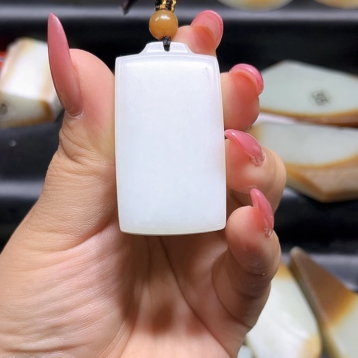 和田玉（糖玉）未镶嵌笔搁