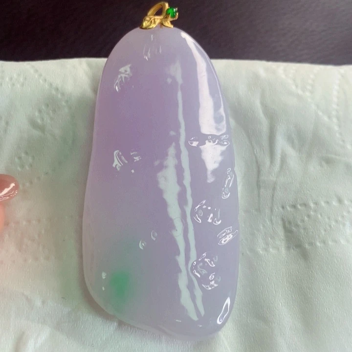 翡翠18K金镶嵌颈饰翡翠