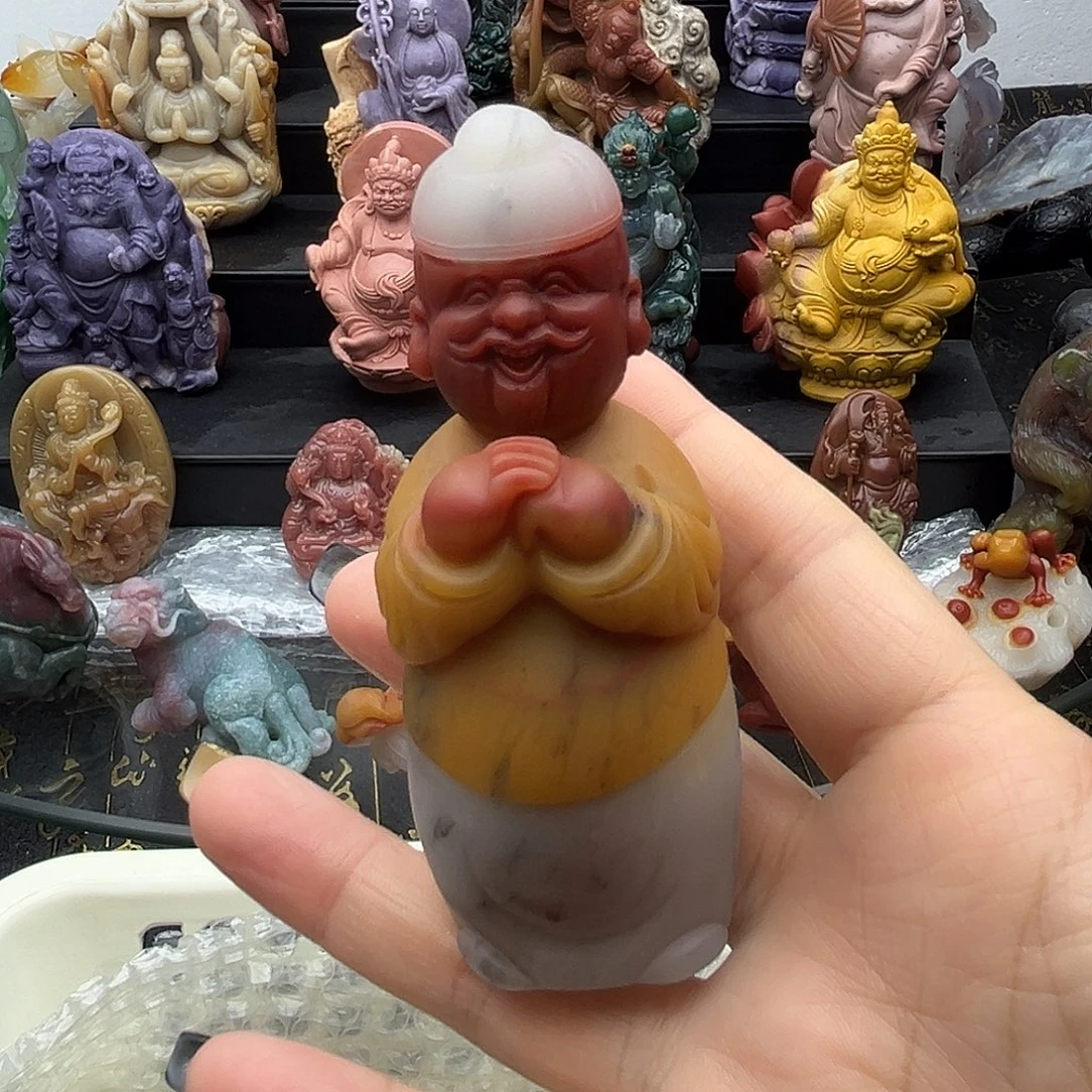 石英质玉未镶嵌颈饰