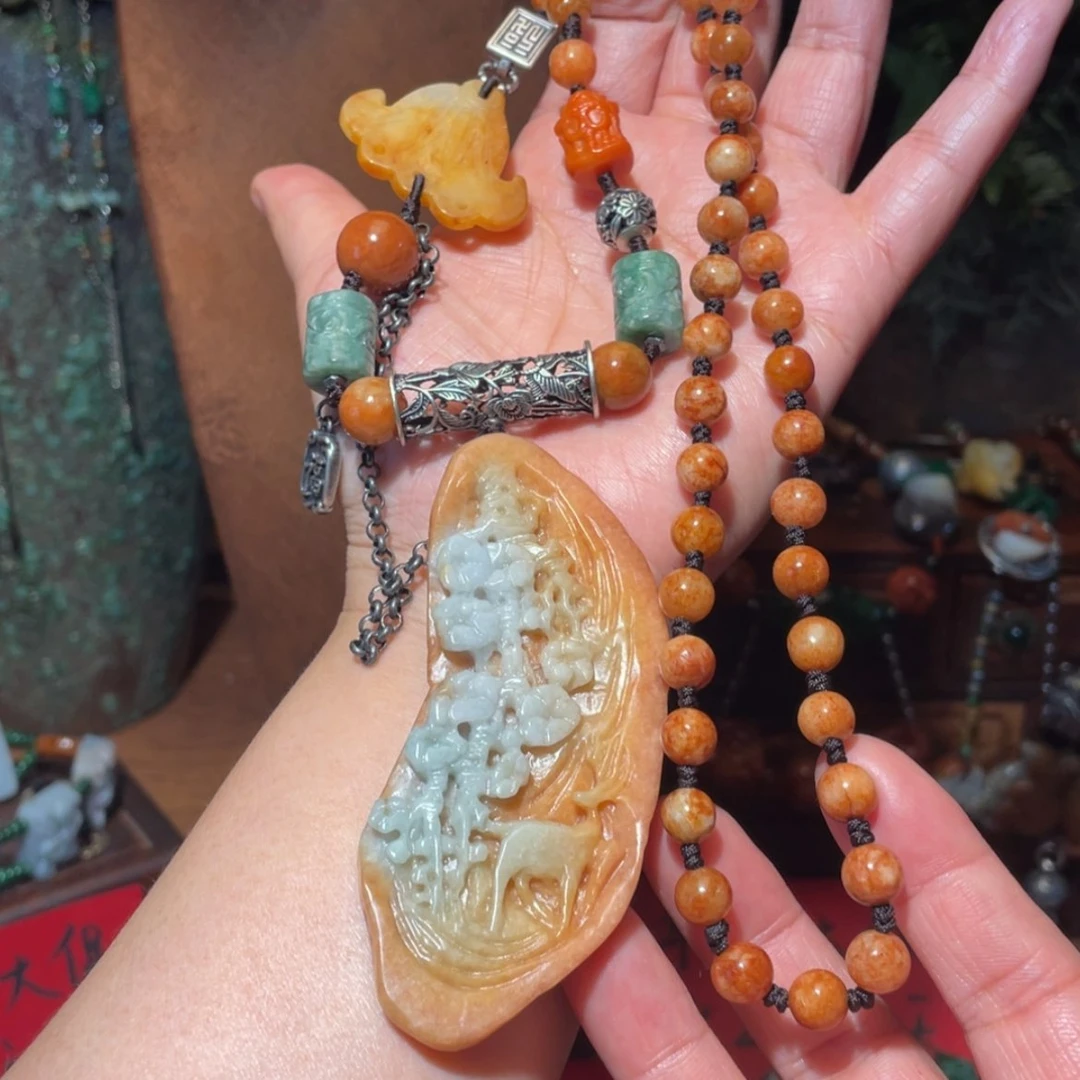 【闪购商品】吊坠(赠链)未镶嵌翡翠