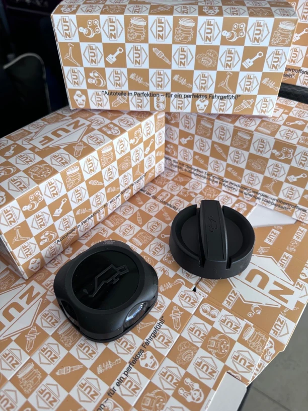 适用于宝马N46 N52 N55 N54 N20机油盖F18 F02 X5 X6 全系
