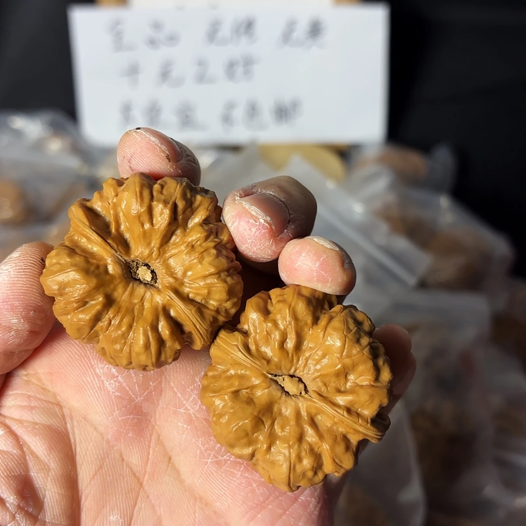 文玩核桃吊坠蛤蟆头41尺已打底