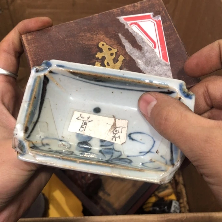 陶瓷孤品单件车里拍