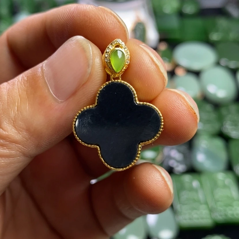 【闪购商品】和田玉吊坠银S925镶嵌