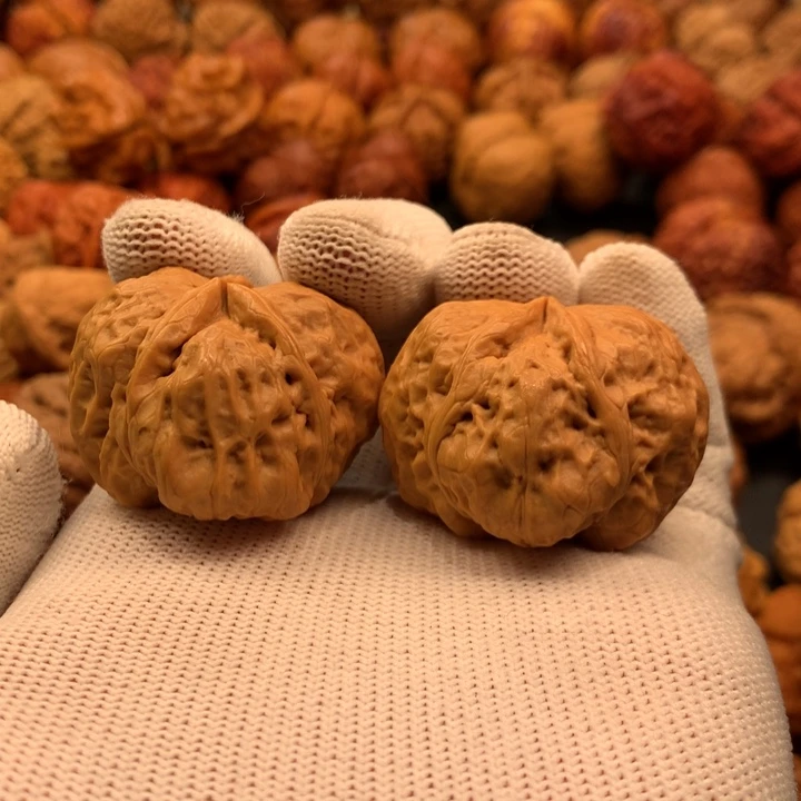 文玩核桃吊坠4………