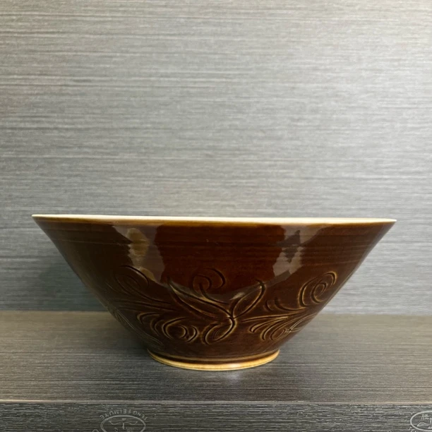 定瓷酱釉大碗刻花全手工制