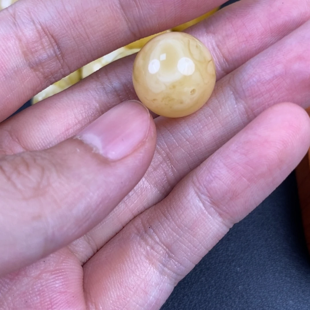 裸石琥珀未镶嵌微瑕64