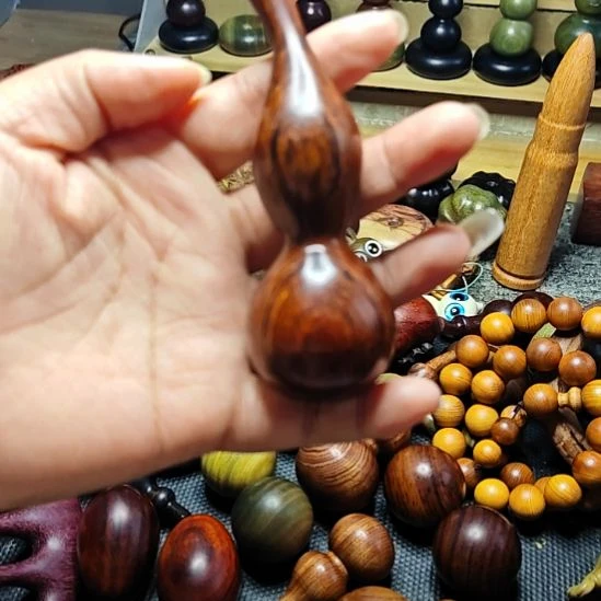 重***帝香榧木。。。。微凹黄檀