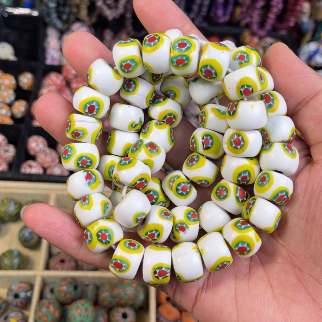 琉璃非金属白色底花珠