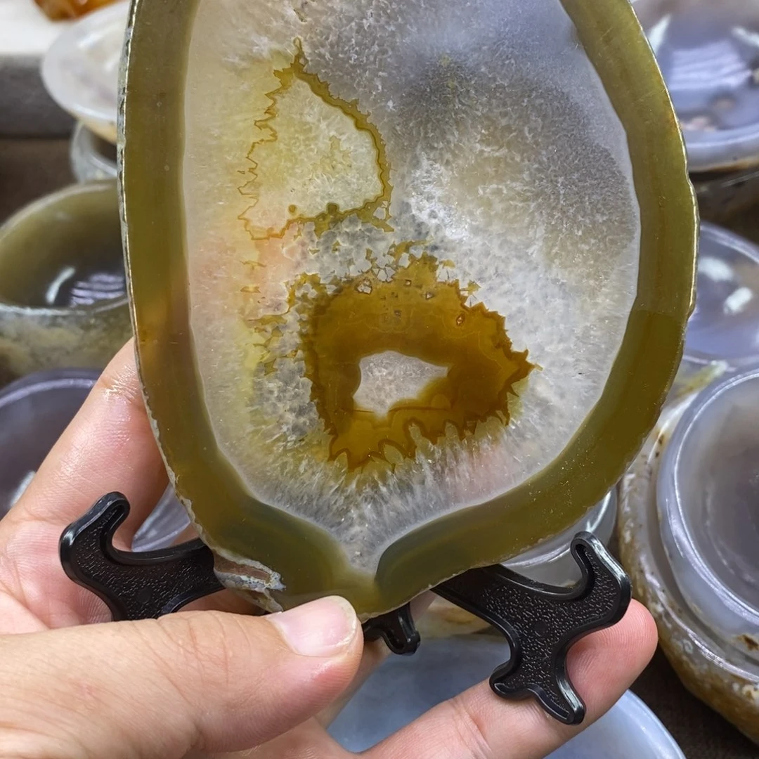 玉原石切片风景片