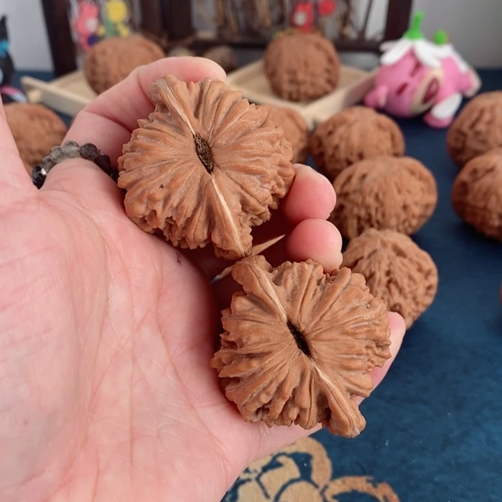 文玩核桃把件四座楼45