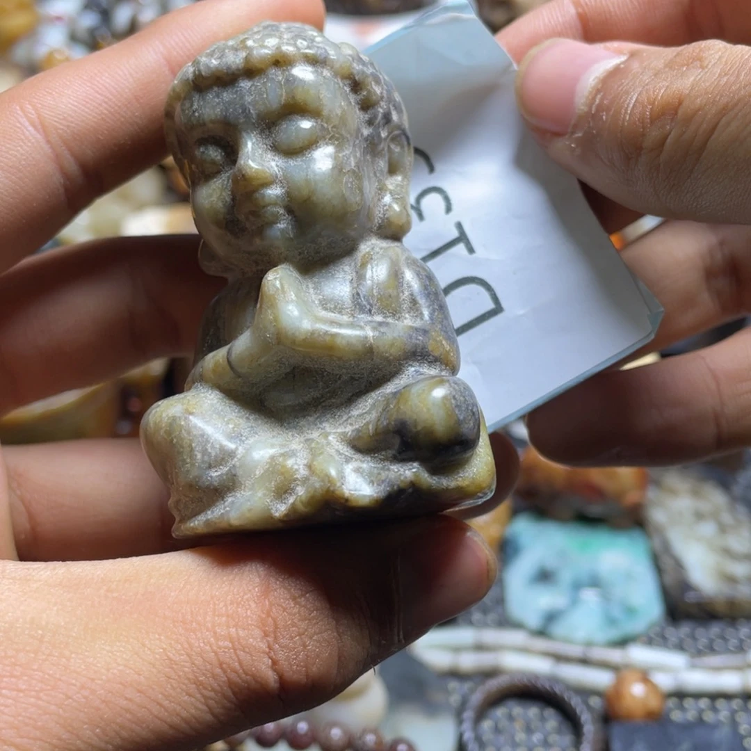 和田玉（糖玉）挂件未镶嵌