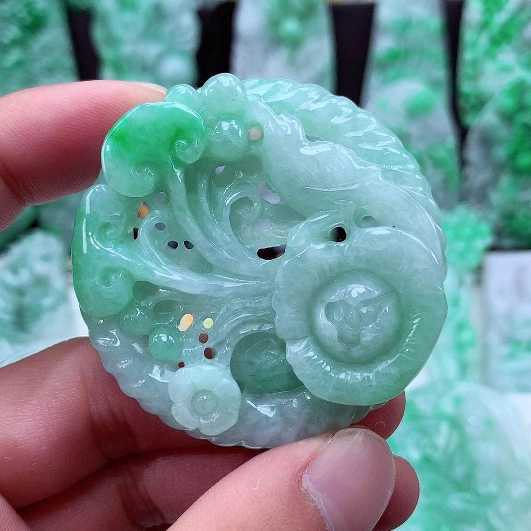 翡翠未镶嵌颈饰翡翠吊坠