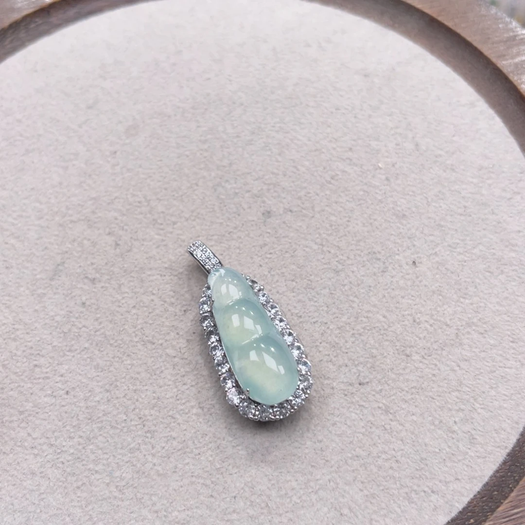 翡翠银S925镶嵌颈饰