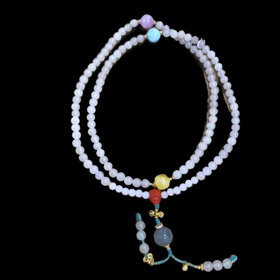 V7947 和田玉长串孤品