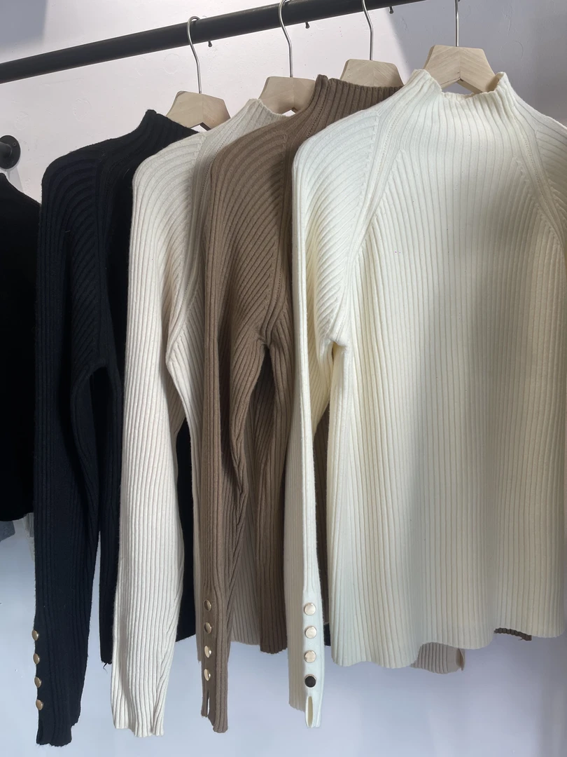 打底衫女秋冬2025新款高级感洋气半高领毛衣内搭针织长袖上衣