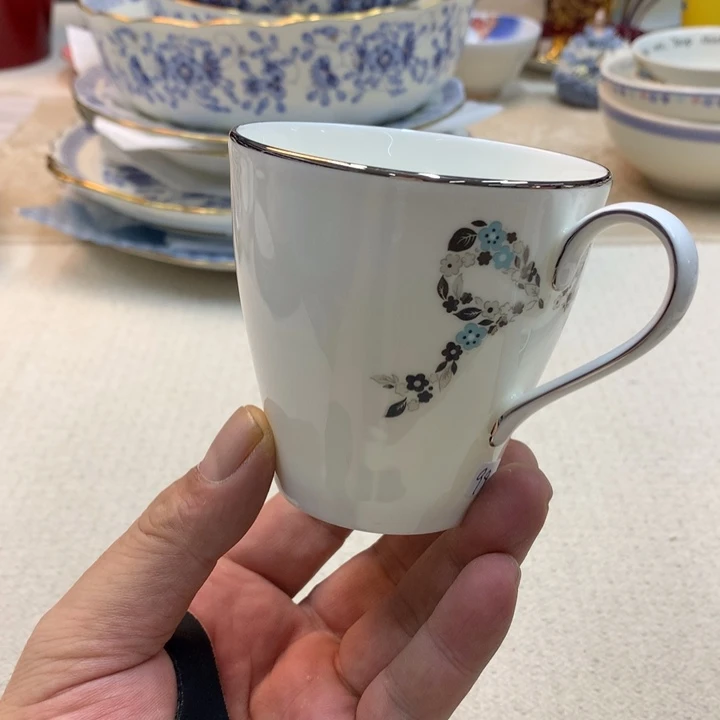 瓷片哈哈哈哈哈哈
