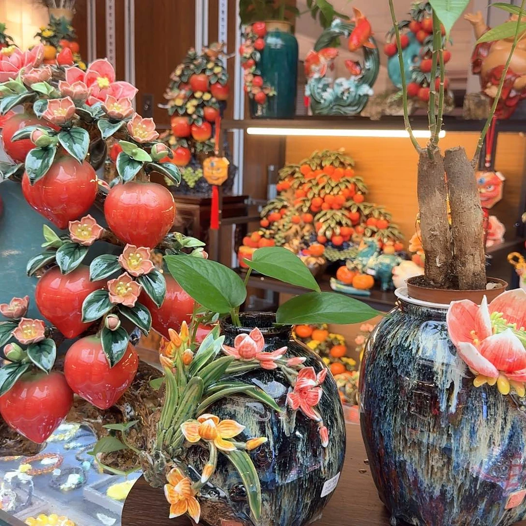 汤***瑞陶瓷兰花原作一组一嘉敏