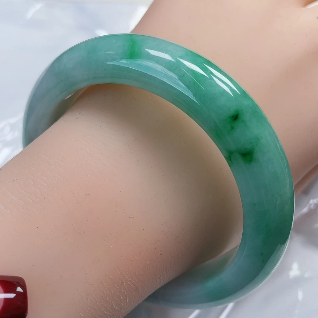 翡翠手镯未镶嵌缅甸翡翠58圈81