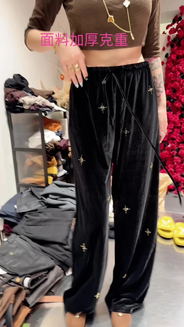 秋季轻奢风时尚风潮牌女装冬季加绒加厚网红重工丝绒直筒长裤阔腿