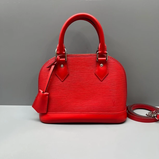 95新 LouisVuitton/路易威登 红色水波纹alma bb贝壳包 尺寸24*17