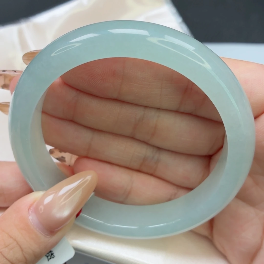 未镶嵌手镯翡翠9