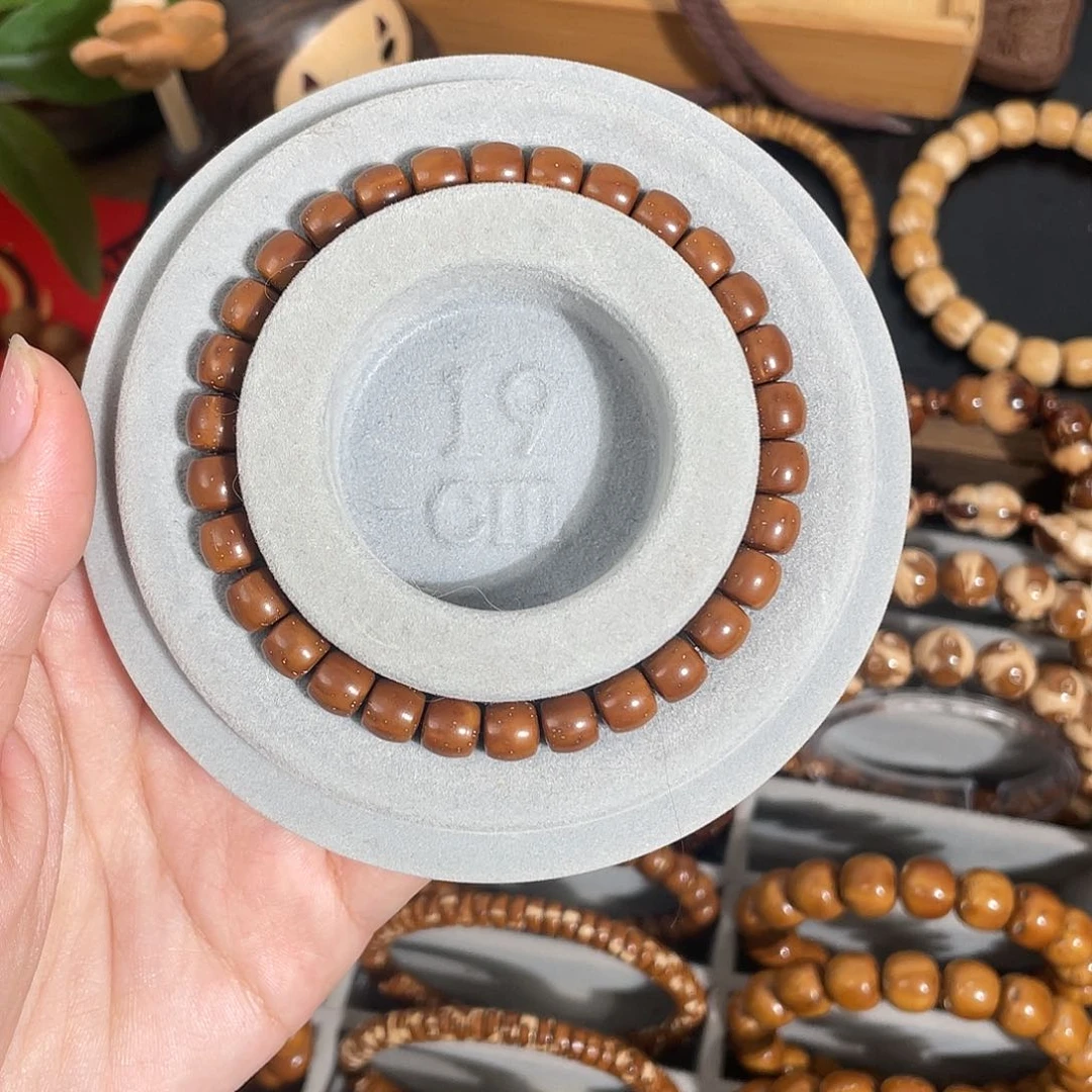 紫金鼠手串7.2*7实心直切极限弧咖皮