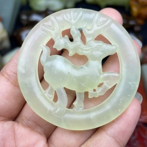 蛇纹石玉未镶嵌颈饰105