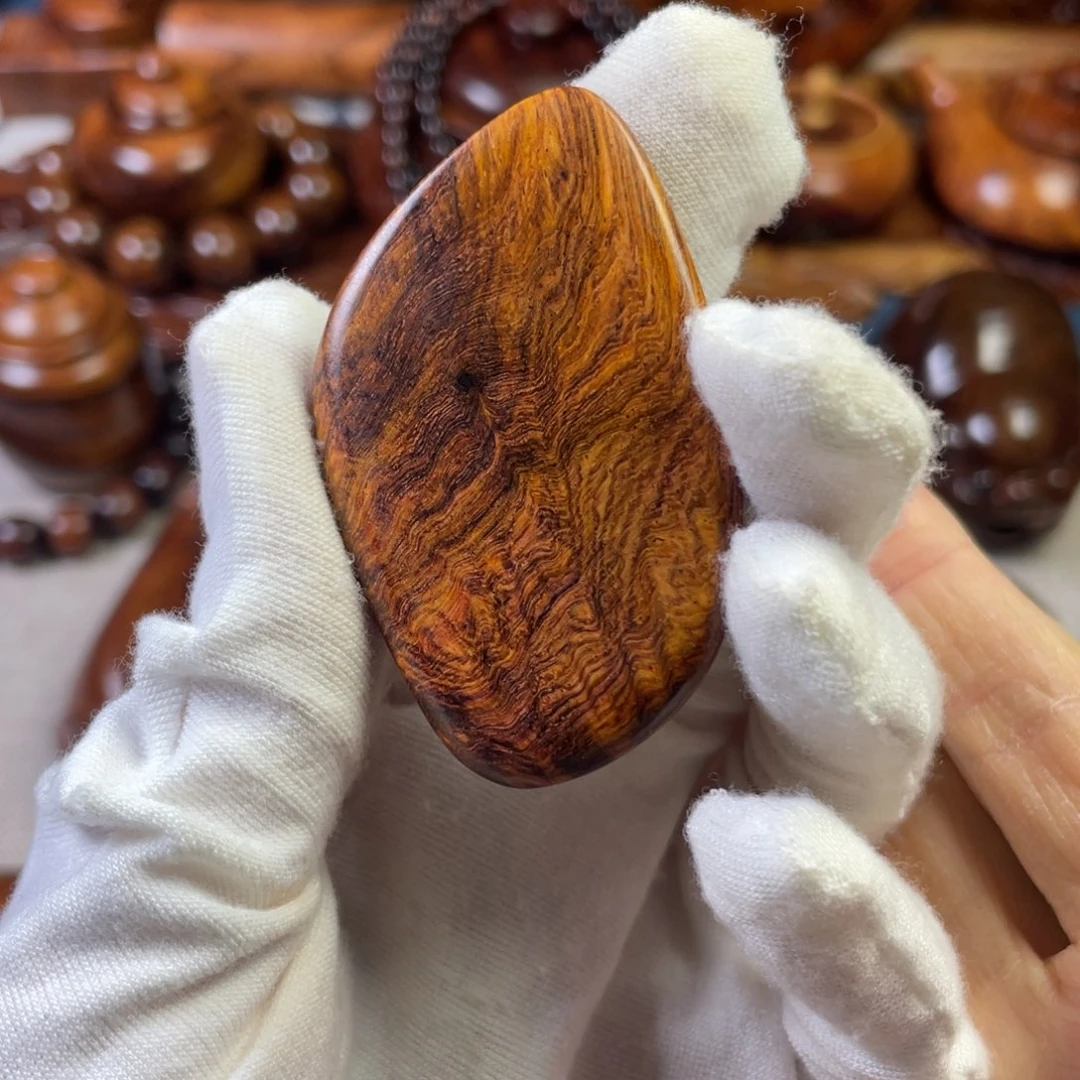 黄花梨/降香黄檀把件