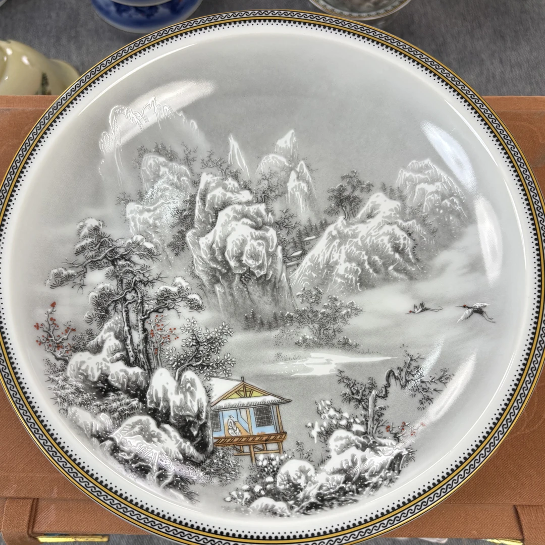 景德镇墨彩雪景大胡乘