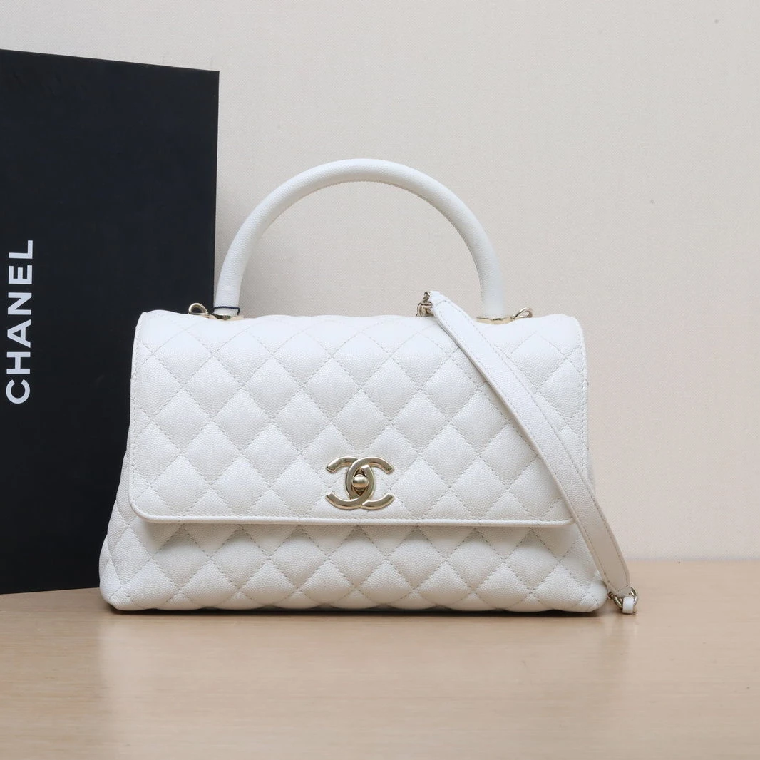 99新 Chanel/香奈儿 【活动黑黑】Coco Handle 中号 白色