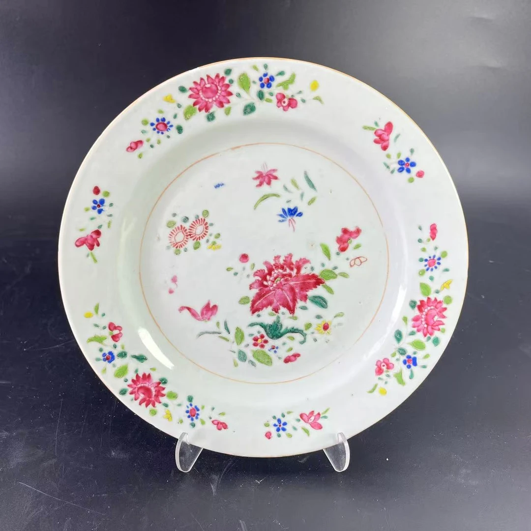 25080737清乾隆粉彩花卉纹赏盘 口径22.9cm