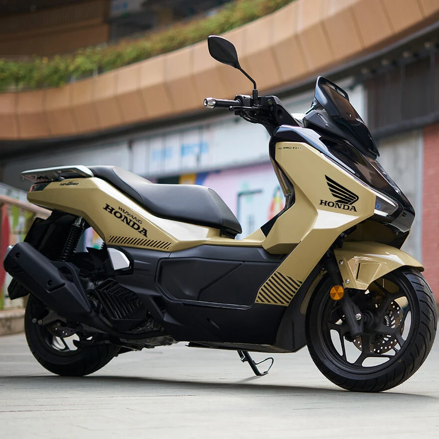 适用五羊本田NWG150翅膀贴纸拉花摩托车贴纸防水反光车贴装饰版花