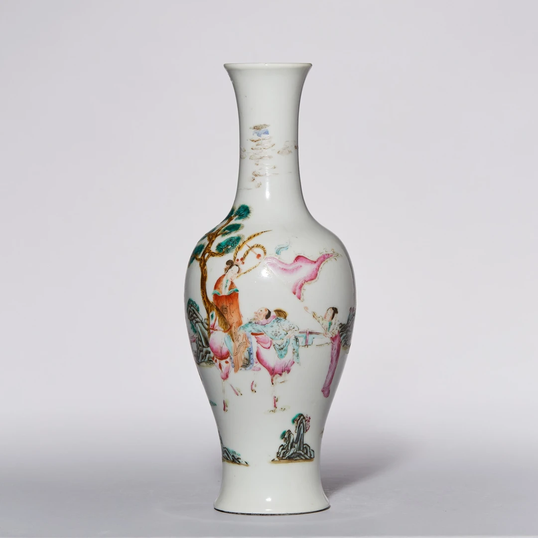 4643清晚期·粉彩人物赏瓶【古董拍卖】