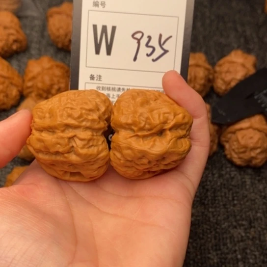 吊坠桃核我是第一百39