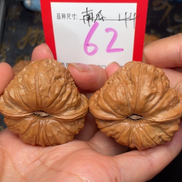 吊坠桃核文玩的好